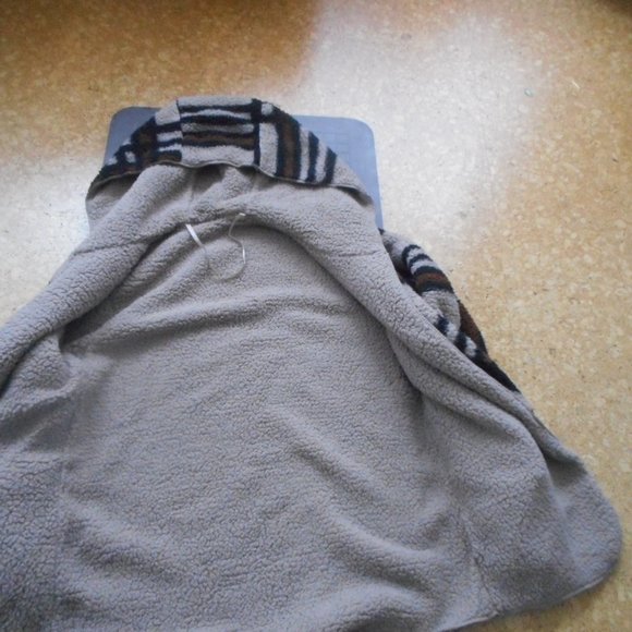 New baby seal soft light and warm jacket size Medium - Picture 5 of 7